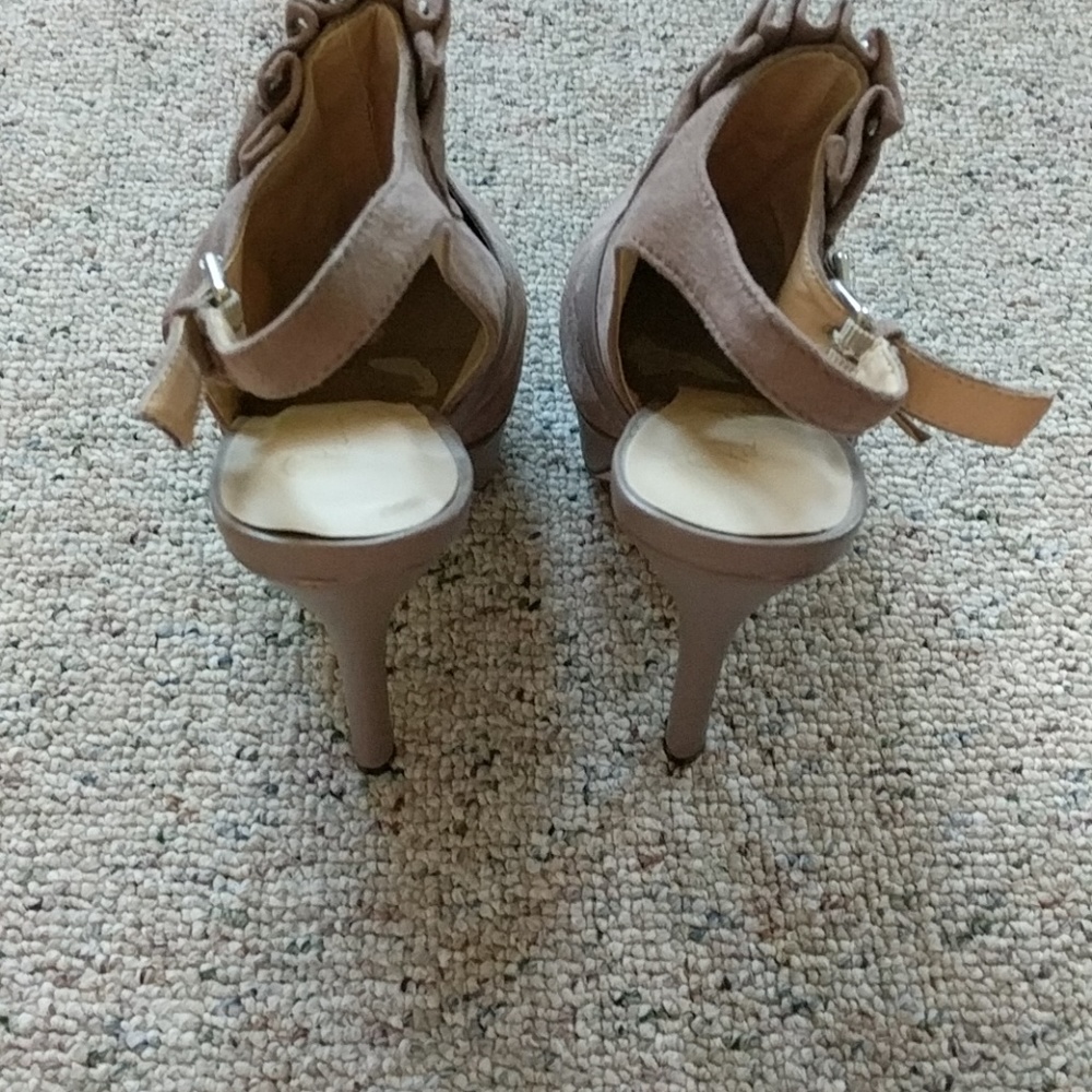 Nude Booties - Picture 3 of 4